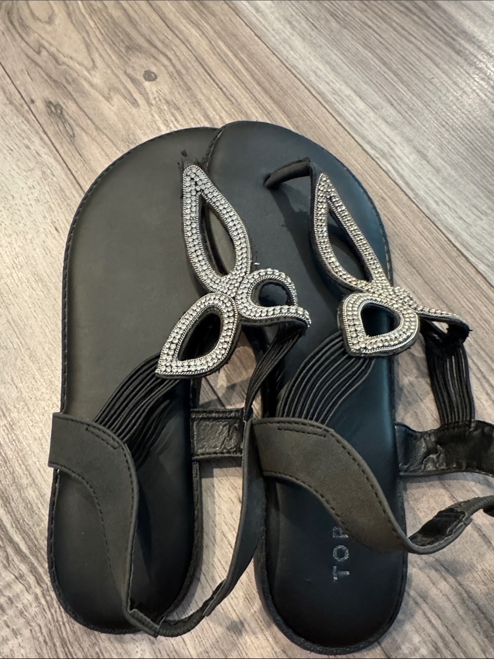 Torrid Black Embellished T-Strap Sandals 9WW sequins - Picture 7 of 8